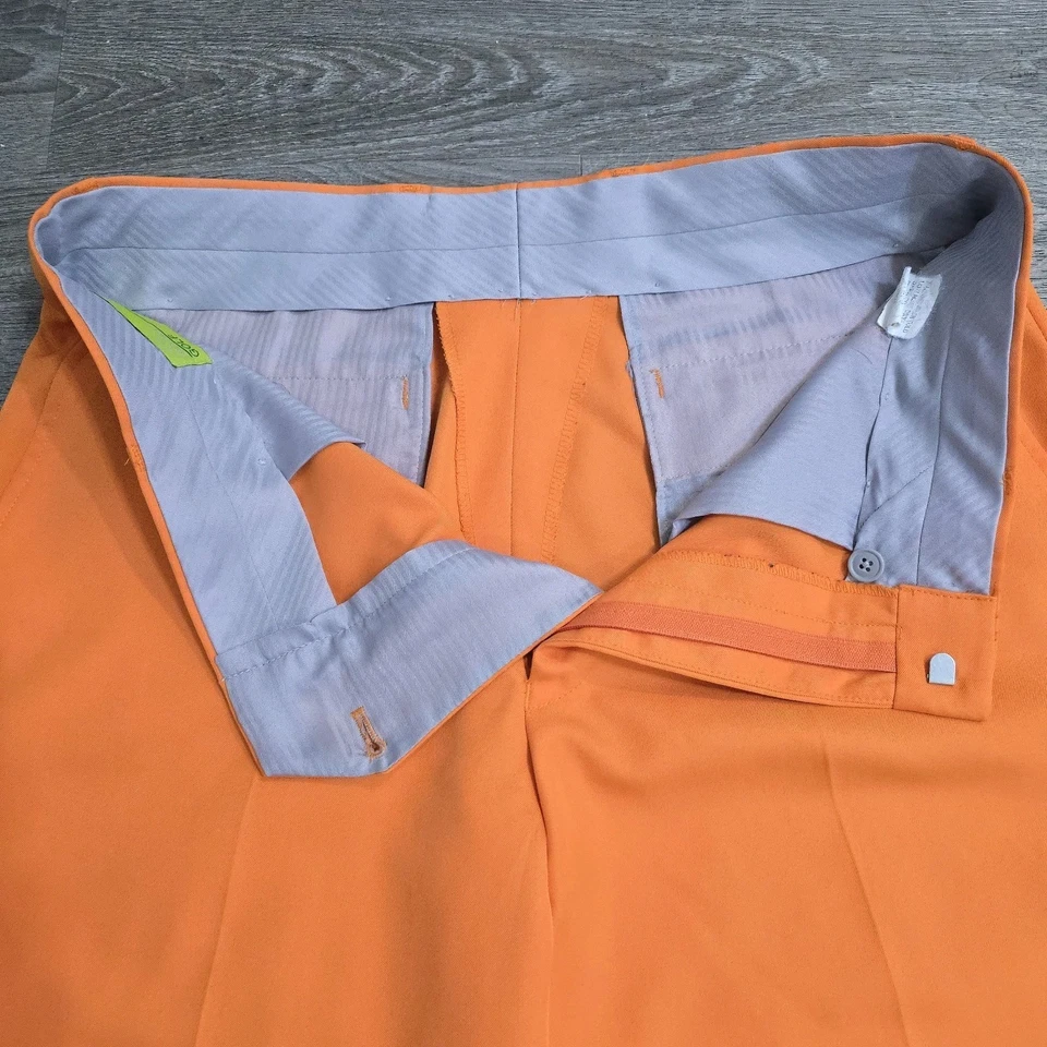 Louis Raphael Golf Blaze Orange Chino Shorts Flat Front Mens Sz 34 9" Inseam - Image 3 of 4