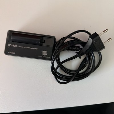 OEM KONICA MINOLTA BC-800 BATTERY CHARGER EB-11041 inkl. Akku 