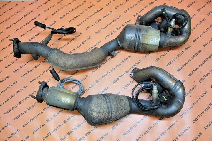 BMW Z4 E85 GENUINE PAIR OF CATALYTIC CONVERTER CAT 7518669 7518670  