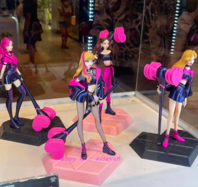 Yg blackpink Celebrity groups Limited edition Collection Figure