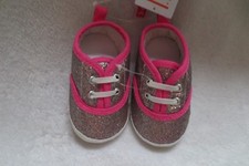 Carter's Baby Girl Sneaker Pink Glitter Style Crib Shoes Size 3-6 Months New