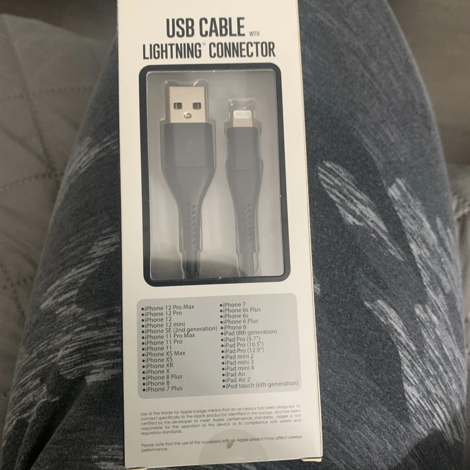 Cabo USB com conector clareador - 3 pés - Imagem 2 de 4