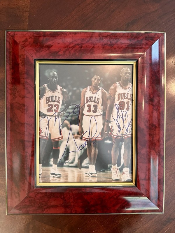 Michael Jordan Scottie Pippen And Rodman signed photo framed
