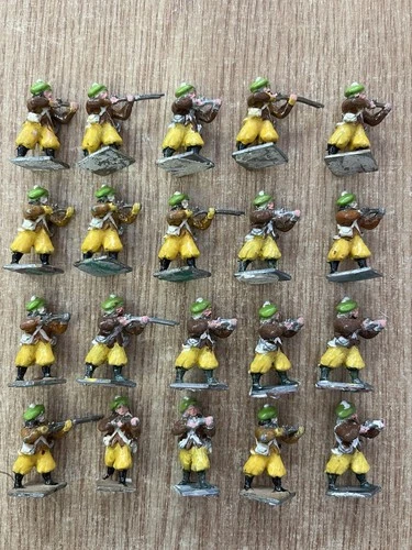 28mm WARGAMING METAL MINIATURES x 20 ECW SCOTTISH MUSKETEERS