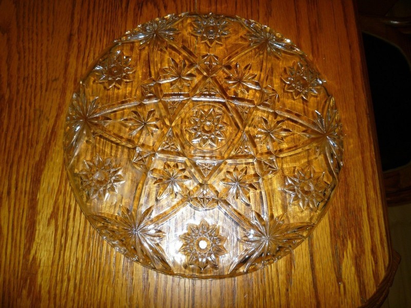 Vintage Clear Pressed Glass Platter -Star Burst Decorations - Nice Piece!