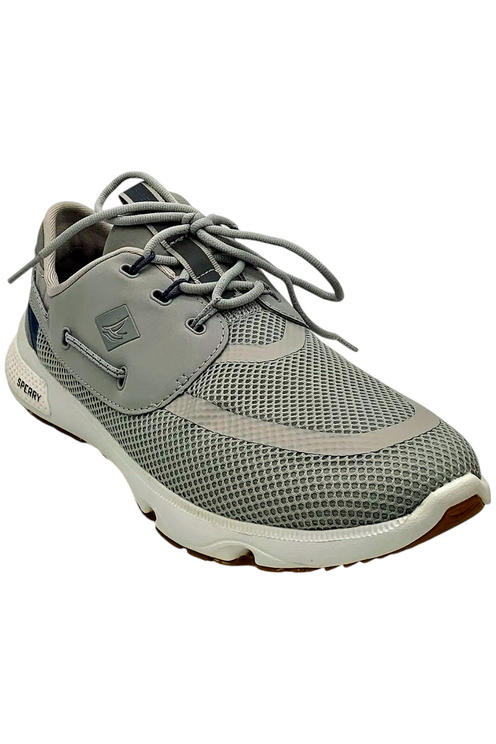 Мужские кроссовки Sperry 7 Seas 3-Eye серого цвета 12990₽