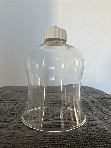 1 New Vtg Small Clear Glass Delicate Pegged Votive Candle Holder Tulip 3" Tall - Picture 2 of 5