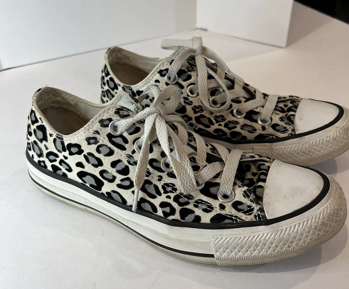 Womens leopard print sales converse shoes
