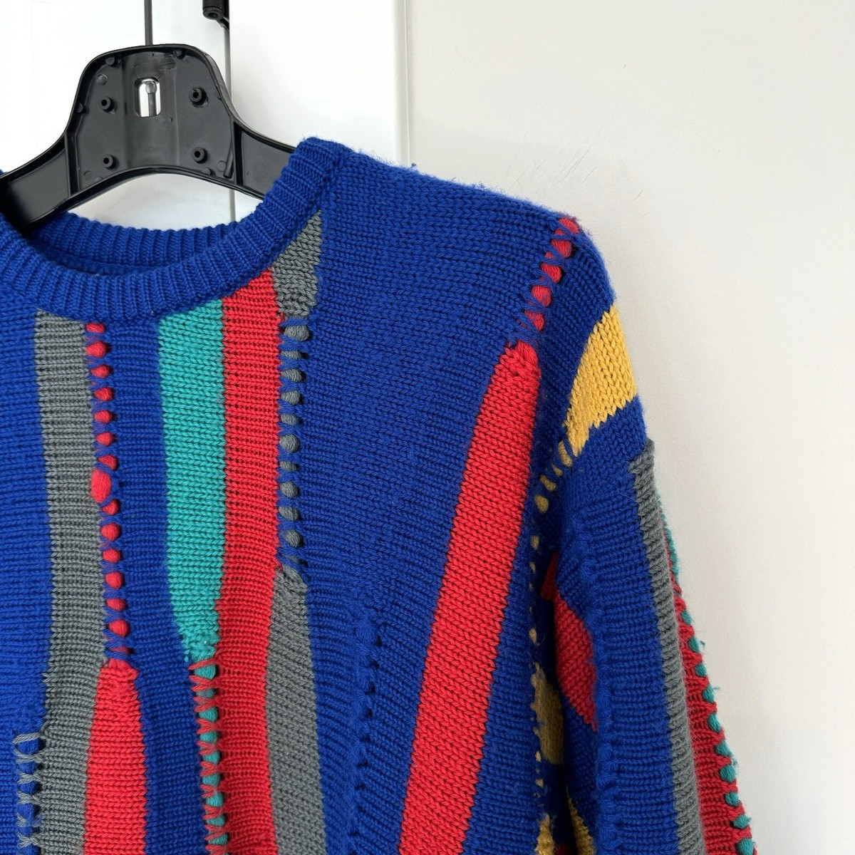 Vintage COOGI Australia Multicolor 3D Knit Pure Wool Knit Pullover 