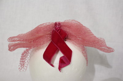Lot 2 Chapeaux Vintage Rose Et Noir - Marshall Field & Co - Velours Fleuri - Rétro