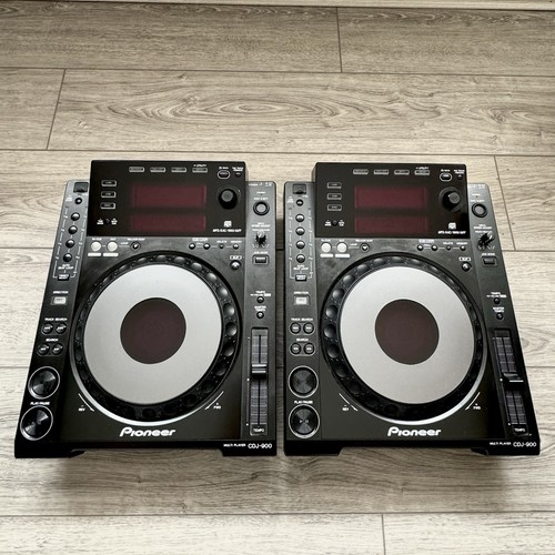 Pioneer CDJ 900 PAIR Good Condition USB DJ Decks Rekordbox pioneer-cdj-900-pair-good-condition-usb-dj-decks-rekordbox