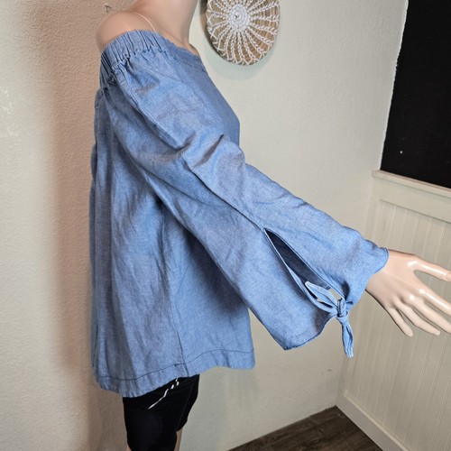 Free People Show Me Some Shoulder Linen/ Cotton Chambray Top Women Size Large - Picture 4 of 10