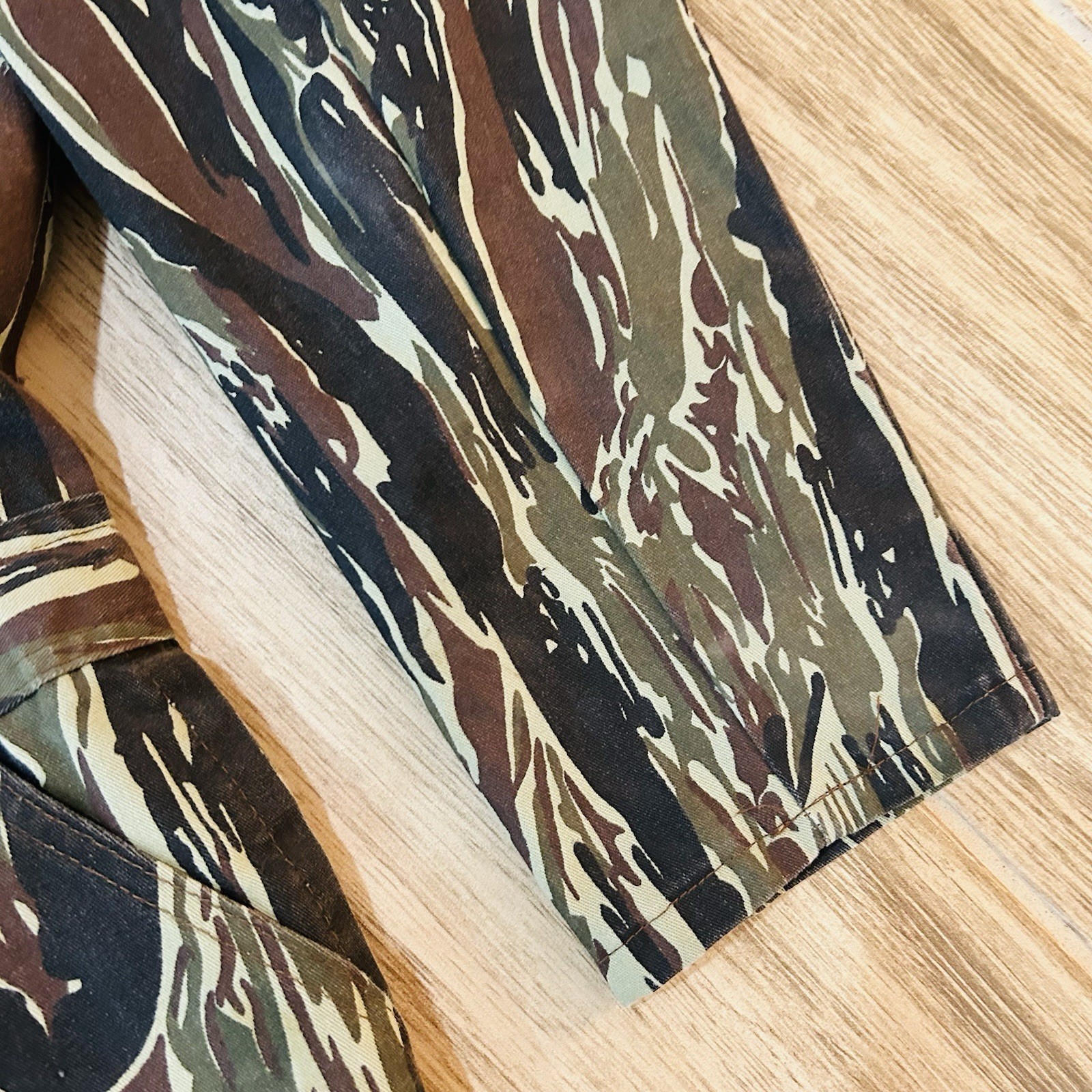 Bass Pro Shop Duck Camouflage Coveralls Mens Size Medium Regular Made In USA