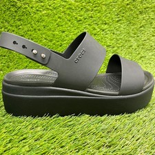 Crocs Brooklyn Low Womens Size 8 Black Beach Outdoor Wedge Platform Sandals