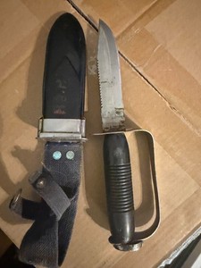 U.S. Divers VULCAN Dive Knife Vintage Scuba Knife w/ Knuckle Guard RARE