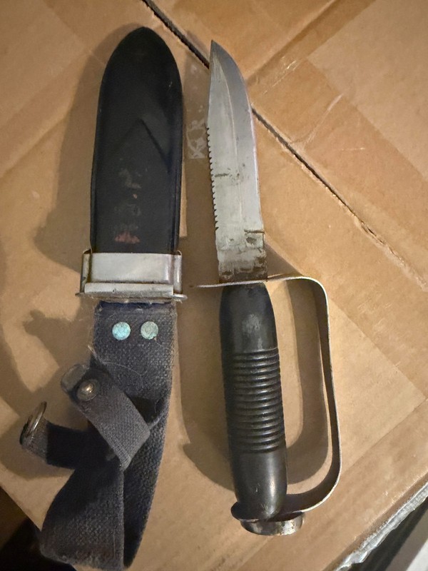 U.S. Divers VULCAN Dive Knife Vintage Scuba Knife w/ Knuckle Guard RARE