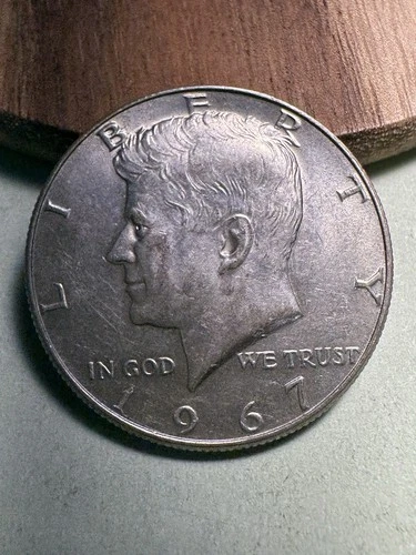 1967 Kennedy Half Dollar 40% SILVER