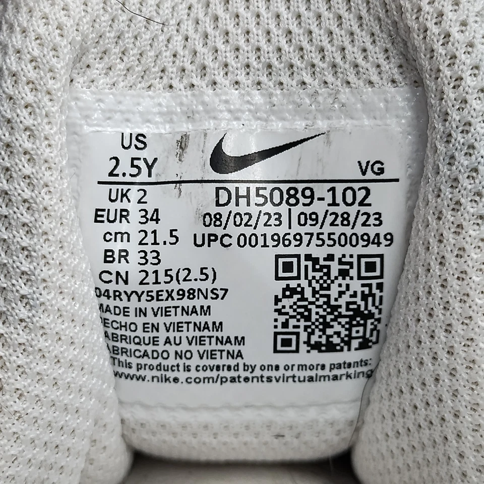 Nike Vapor Edge Shark 2 Football Cleats Youth Size 2.5Y White Gray DH5089-102 - Image 4 of 4