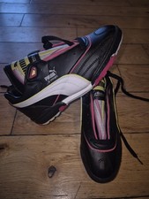 PUMA Paul Gascoigne Vintage Football Boots Black/Pink Size 4