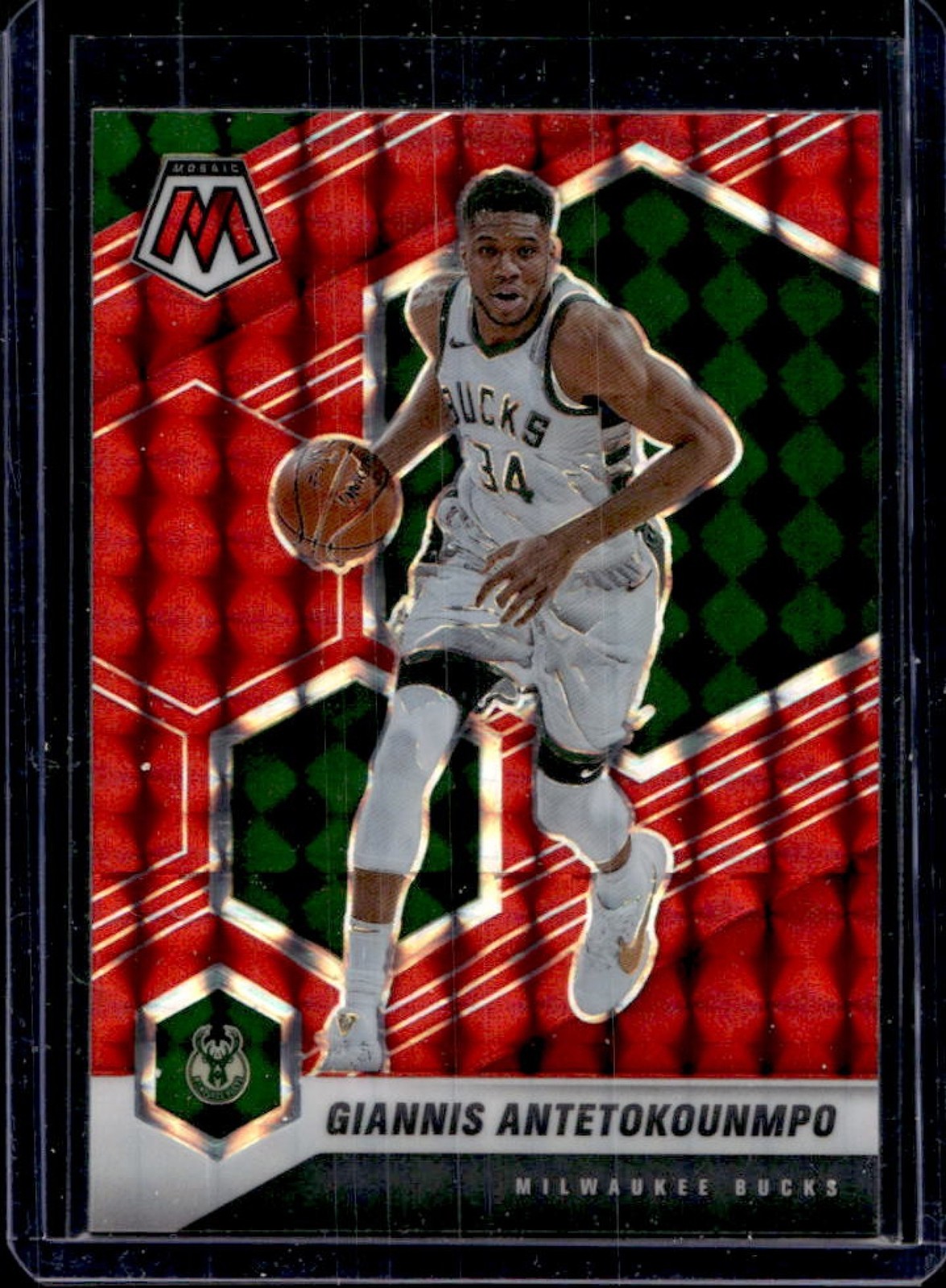 2020-21 Mosaic Giannis Antetokounmpo Red #80 Bucks