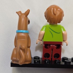 LEGO Scooby Doo & Shaggy Minifigures from Dimensions