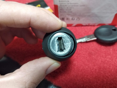 Blocchetto Quadro Serratura Avvio Motore Vw Maggiolino Golf 1 - 2 Audi 80 17102 - Picture 3 of 4