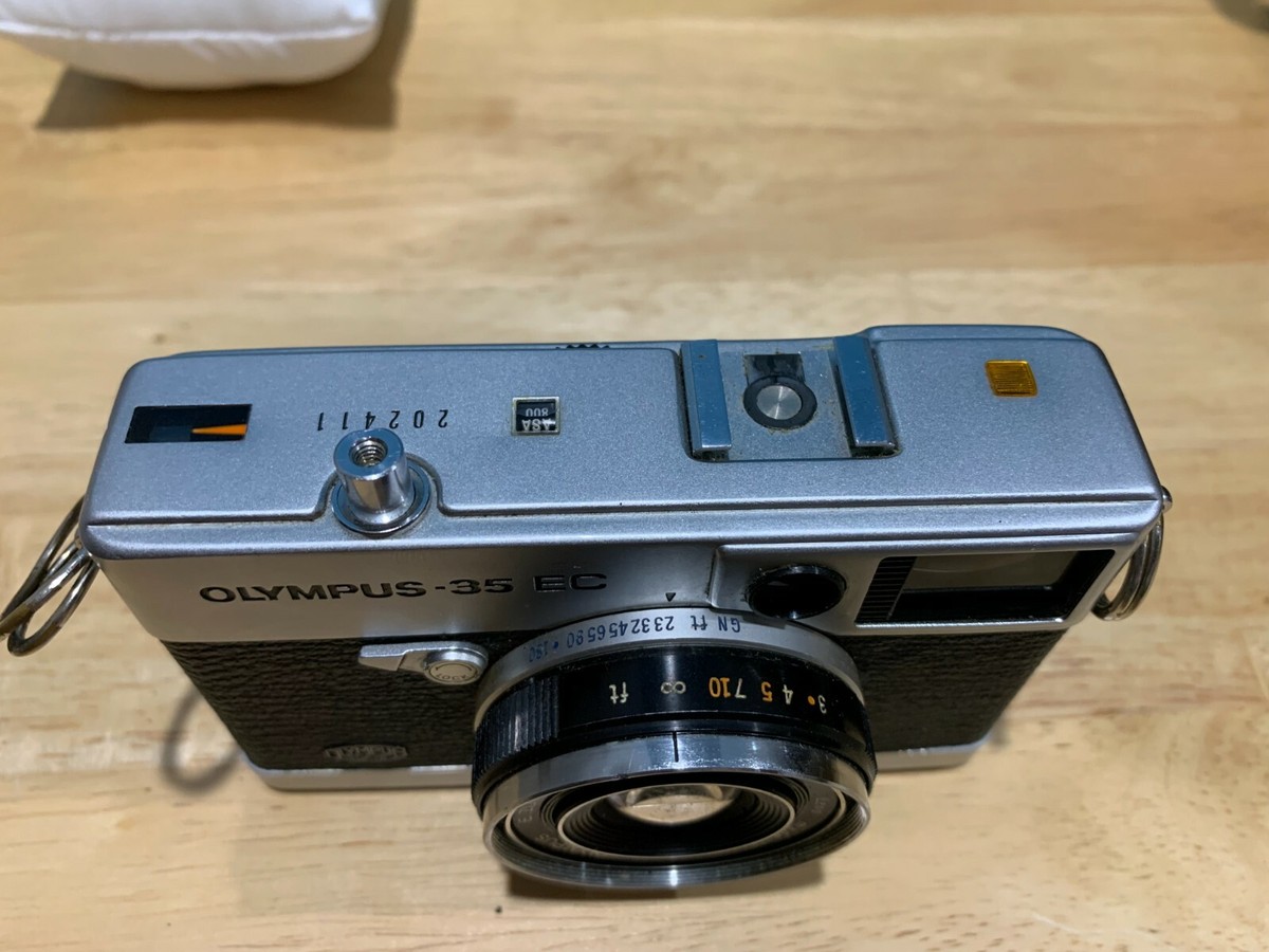 Olympus 35 EC 35mm Film Camera W/ 42mm 1:2.8 Lens marked