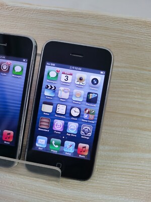 iPhone 3GS Black 16 GB SIMフリー Apple iPhone 3GS - 16GB - Black (Unlocked) A1303 (GSM) Pre