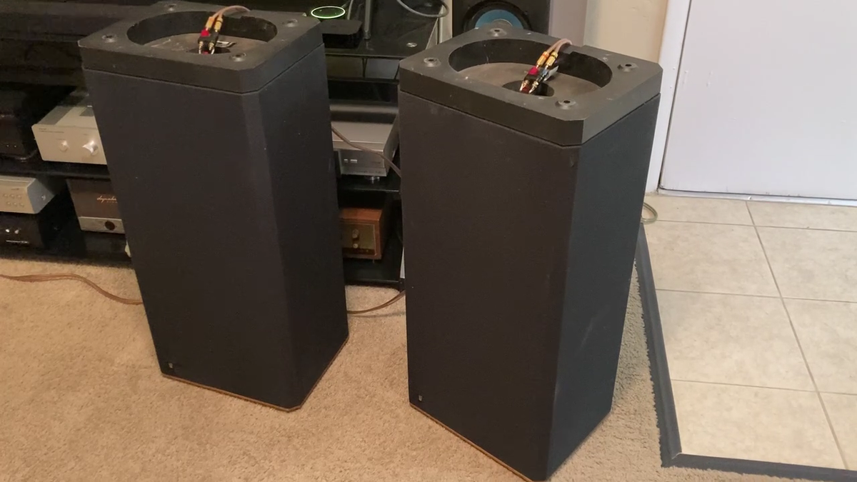 Acoustic Research 94Sx (AR94Sx) Vintage Speakers with bad