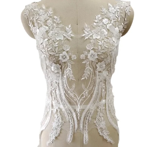 OFF WHITE Abito da sposa 65*48 cm paillettes perline pizzo petto fiori 3D applique colletto pizzo