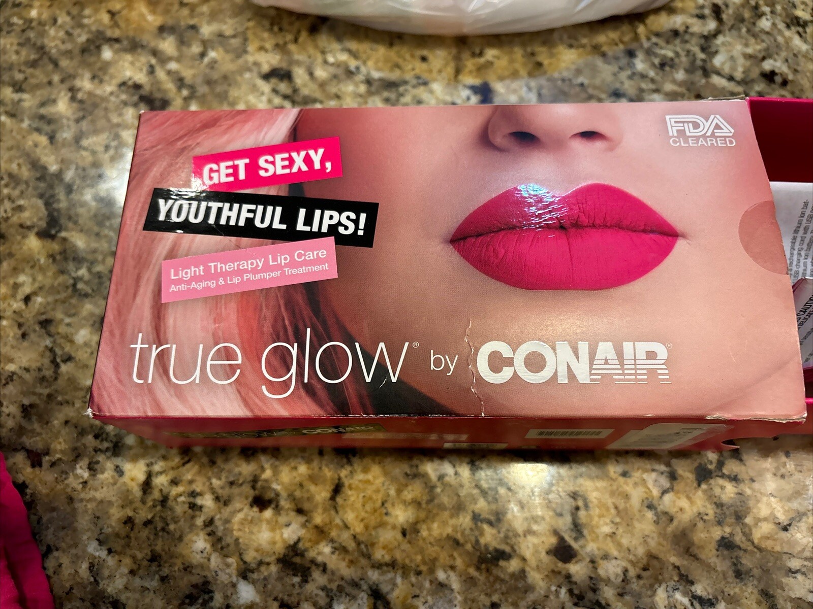 True Glow by Conair Light Therapy Lip Care AntiAging & Lip Plumper