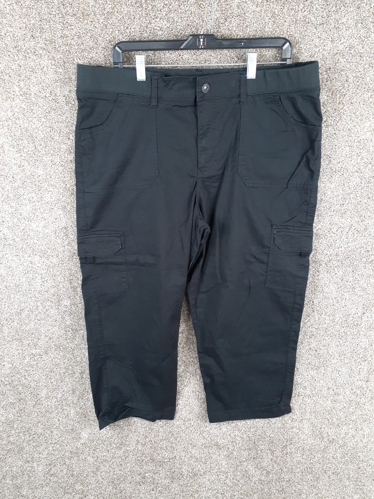 Lee Cargo Capri Pant Womens 18 M Black Comfort Waist High Rise Casual Outdoor