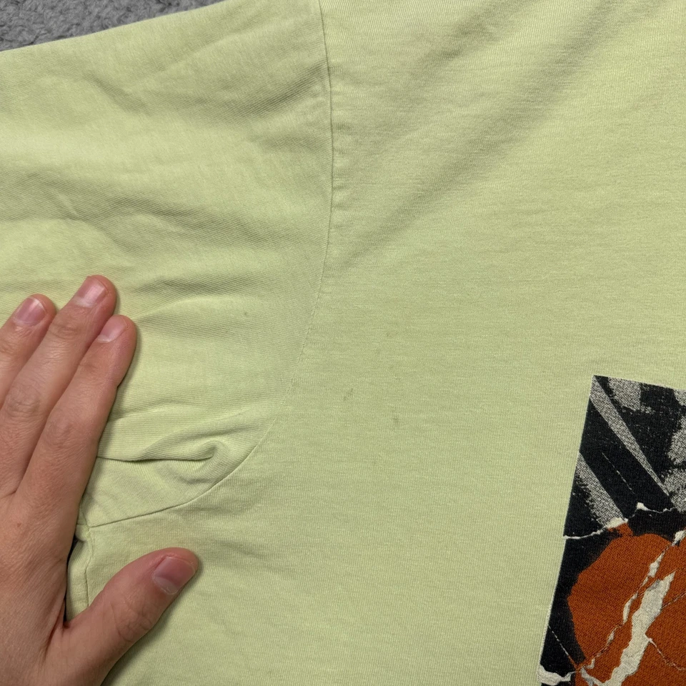 Uniqlo x Andy Warhol T Shirt Mens Medium Graphic Tee Art T-Shirt Pop Art Artist - Image 4 of 4