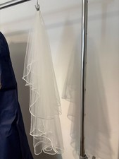 Wedding veil, off white, with comb, one size