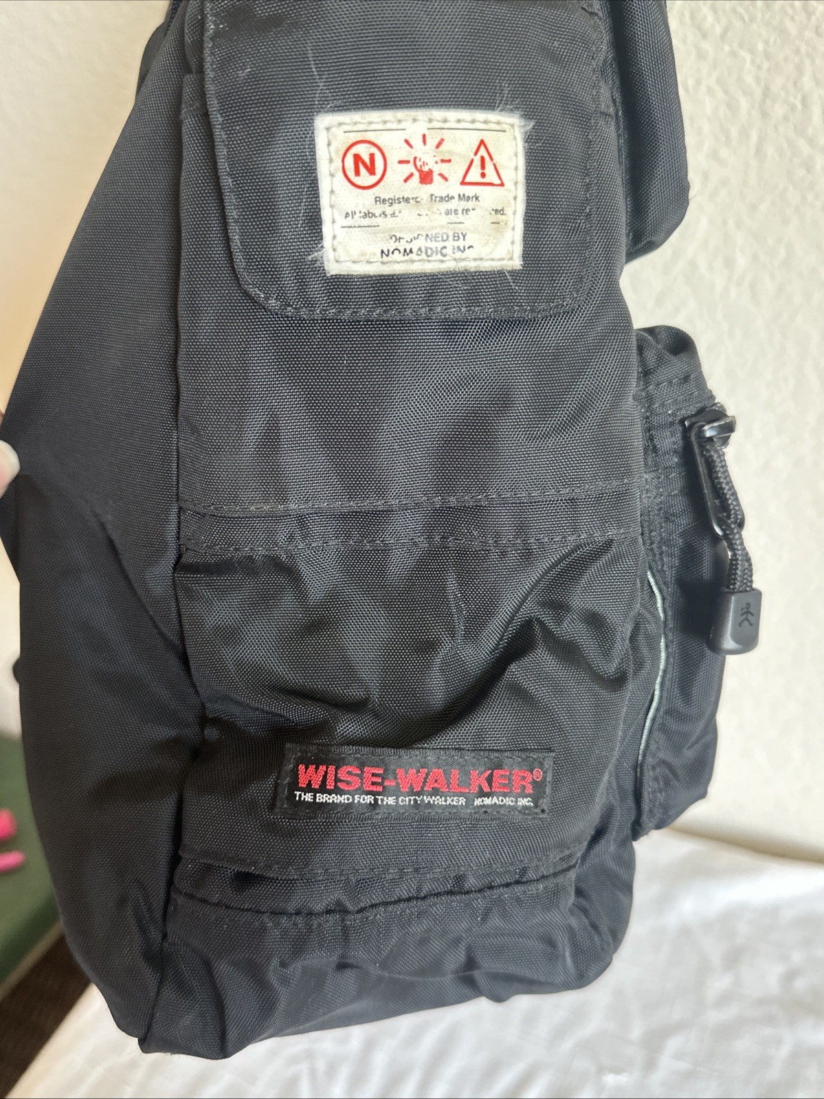 Nomadic Wise-Walker Black Large  Shoulder Bag Cro… - image 3