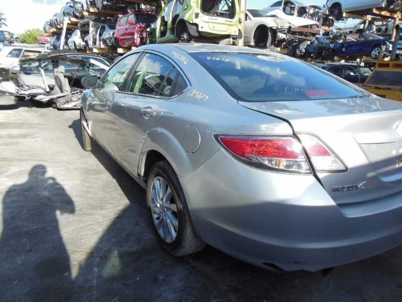 Trunk/Hatch/Tailgate Sedan Fits 09-13 MAZDA 6 499512 - Imagem 3 de 4