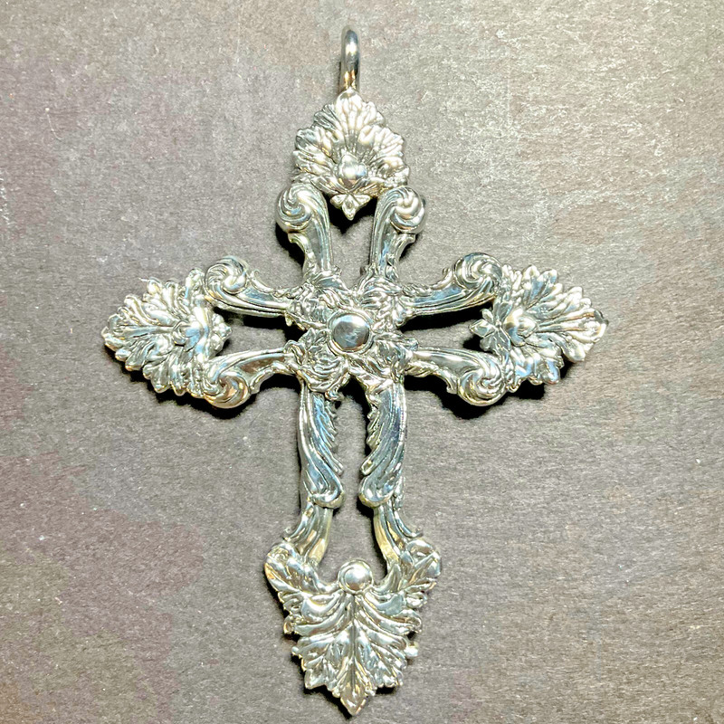 New 2021 Sterling Collectables Acanthus 5th Edition Cross Ornament #11311  26 gr