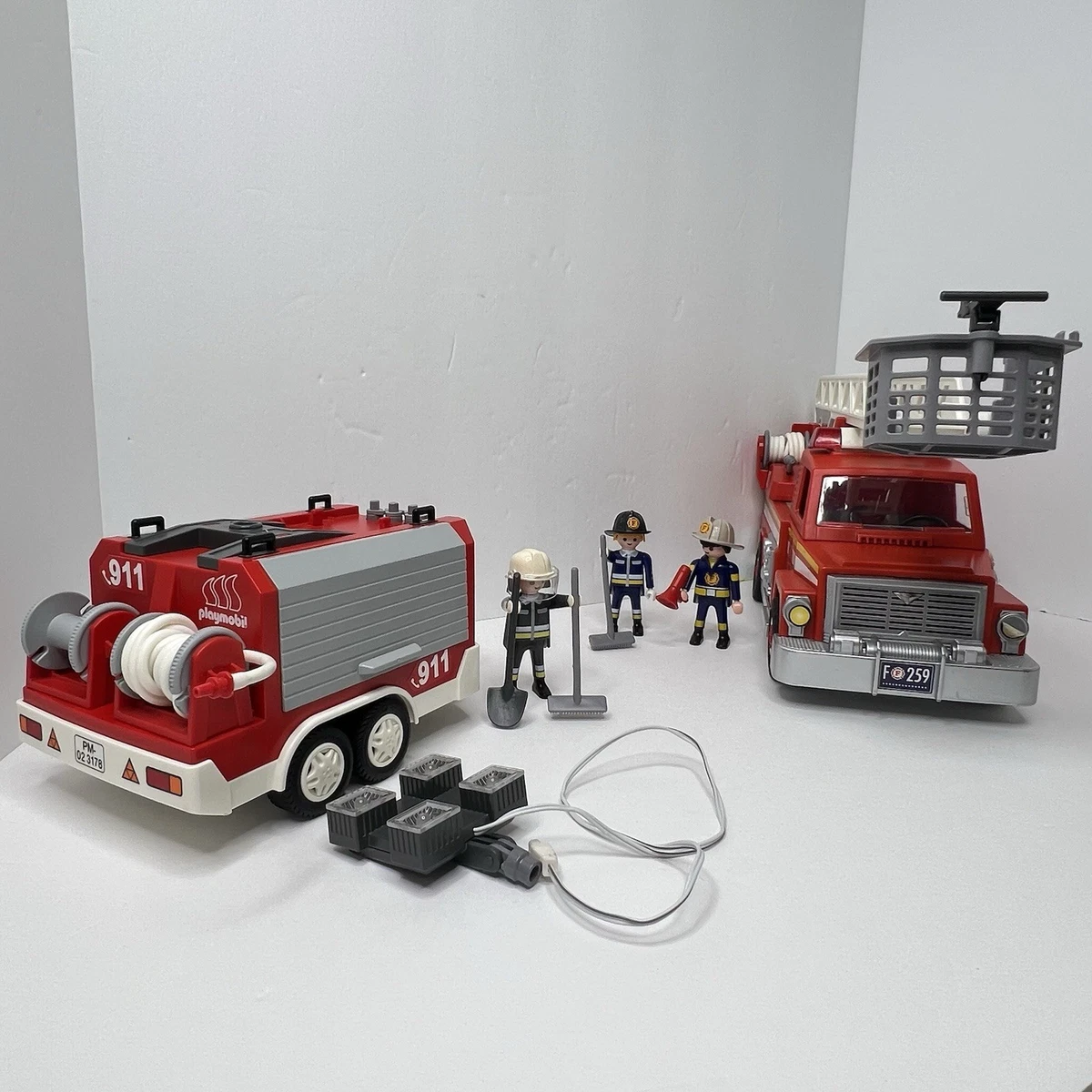 7485 - 3178 remorque pompiers avec échelle pour chariot élévateur