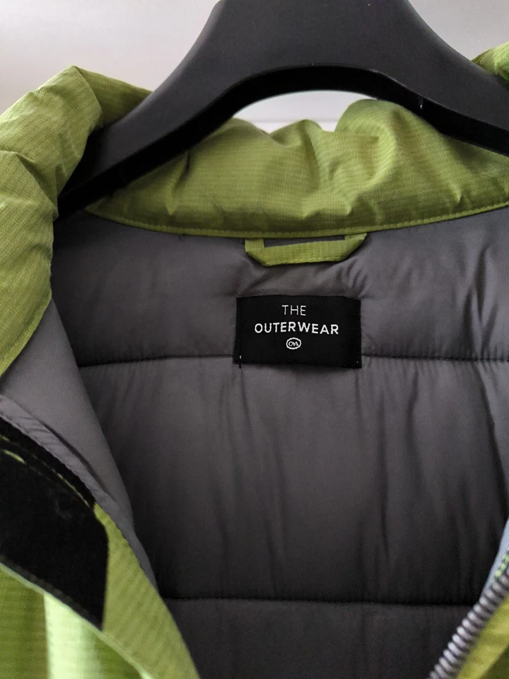 Winterjacke Damen Größe 46 mit Kapuze zum Abnehmen  - Bild 2 von 4