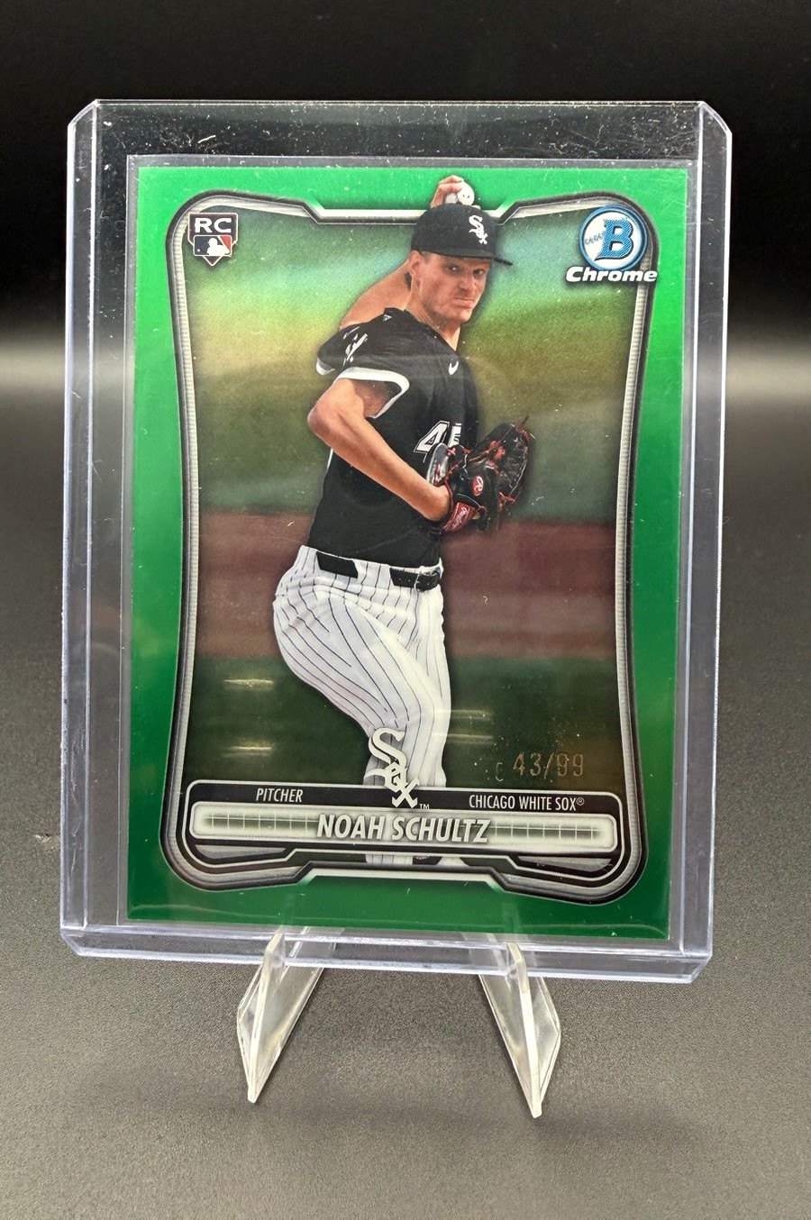 Topps Bowman Chrome 2025 Noah Schultz #11 RC Rookie Green #/99 White Sox