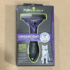 FURminator Undercoat deShedding Tool for Medium/Large Cat Short Hair NEW