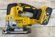 DeWalt Jig Saw DCS334P1 20V Max XR Cordless Jigsaw Kit