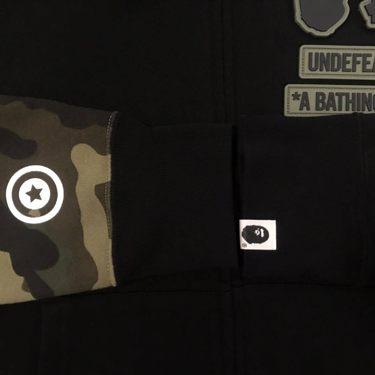 BAPE × undefeated shark full zip hoodie woodland camo A BAPE × undefeated shark full zip hoodie woodland camo A