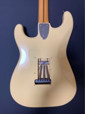 Fender Japan ST72-95DM E serial number, made by Fujigen musical