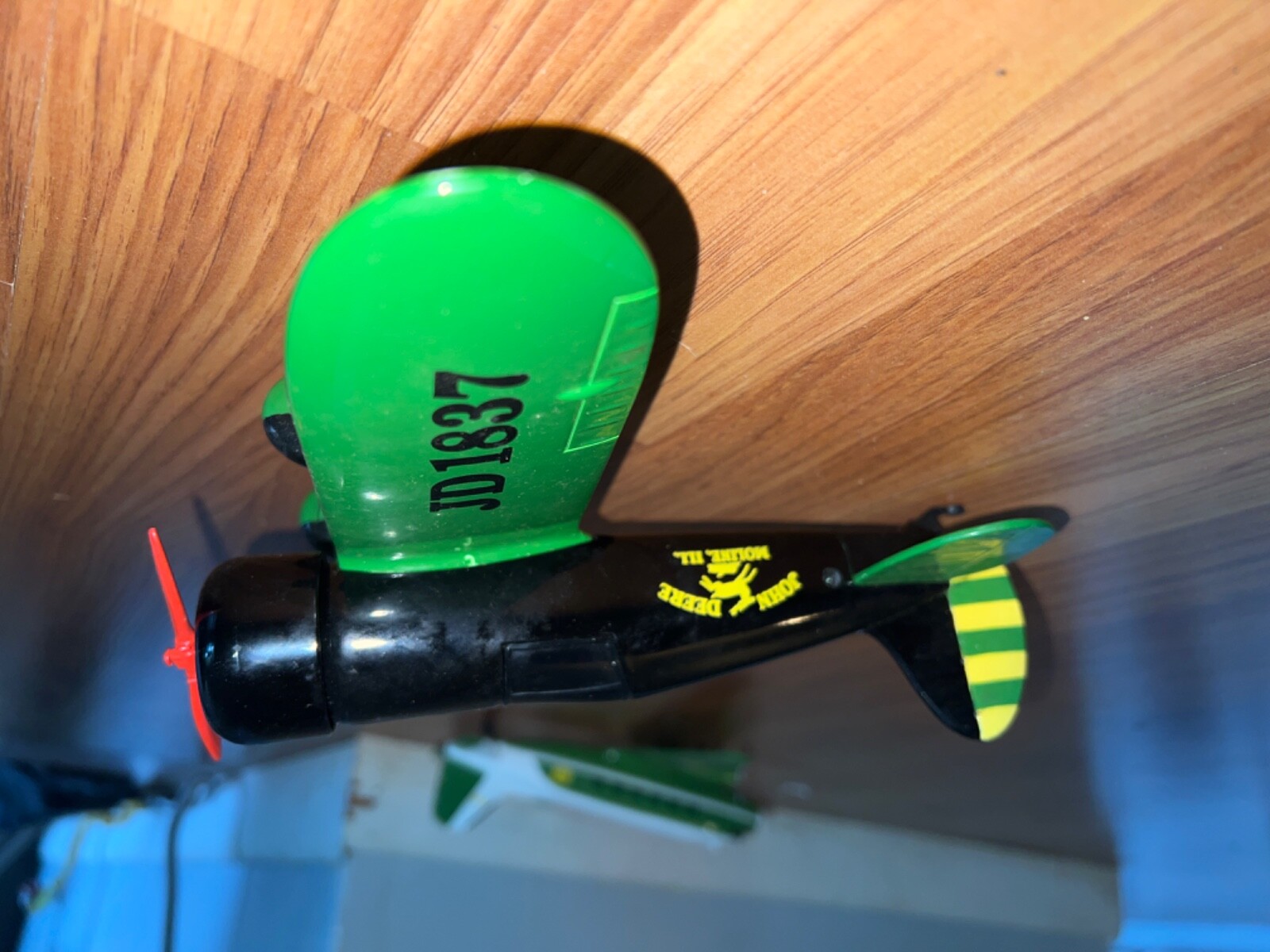 John Deere Vintage Airplane Bank #2 Travel Air R #40019 Spec Cast 1992 NICE