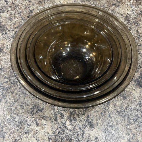 Vintage PYREX Fireside Brown Nesting Mixing Bowl Set #322, #323, #325 Lot of 3