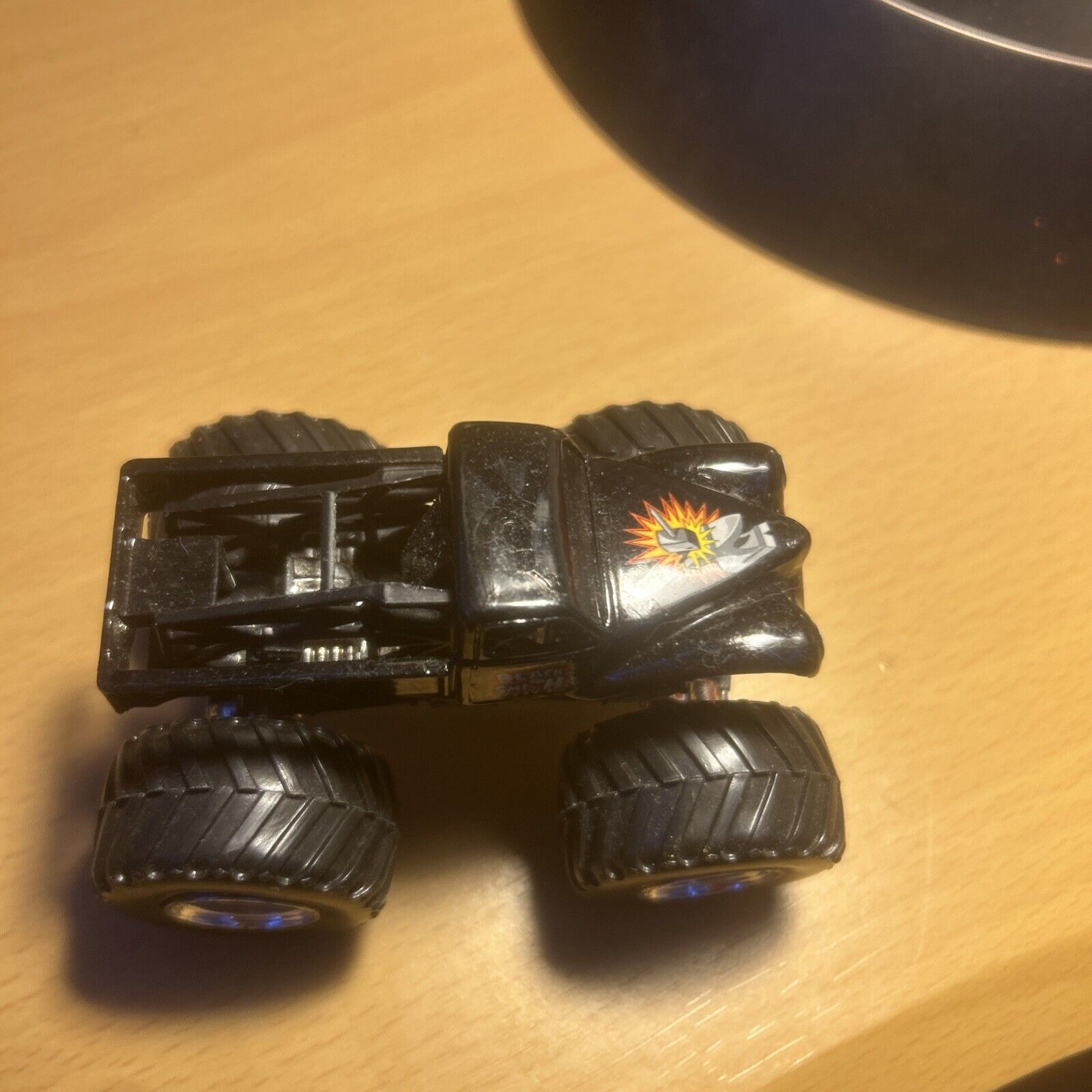 Picture 2 of 3