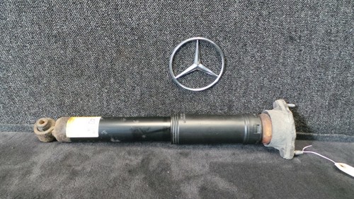 Mercedes Benz W212 S212 Stoßdämpfer Federbein Hinten A2123204030