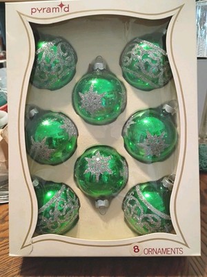 8 Vintage Pyramid Rauch Green Glass Christmas Ornaments Stenciled Snowflake