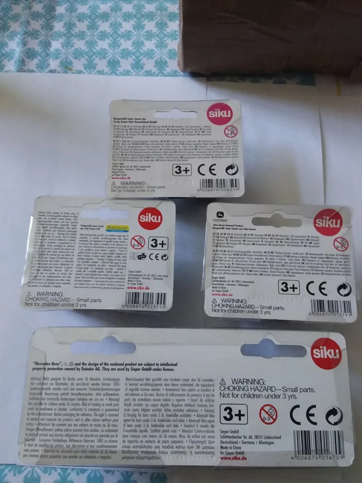 1/87 Siku lot de 4 Tracteurs 1355/1379/0859/1670. Neuf sous blister. - Photo 4/4